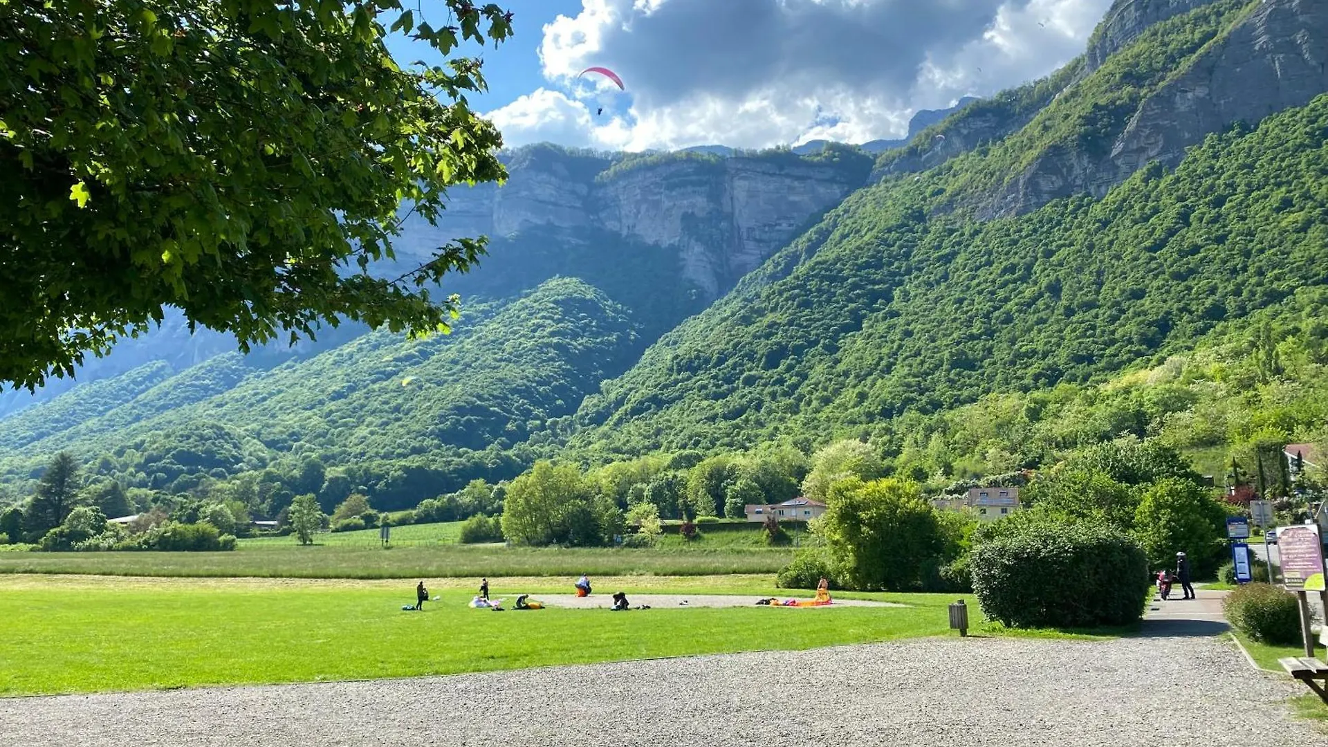 Maison De Village Au Pied De La Montagne Lumbin